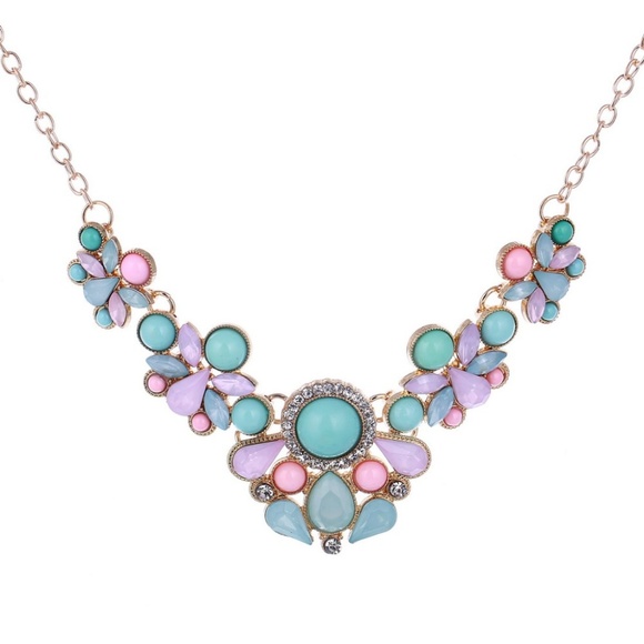 N46 | Pink Blue Beads Geometric Mosaic Necklace - Picture 2 of 7